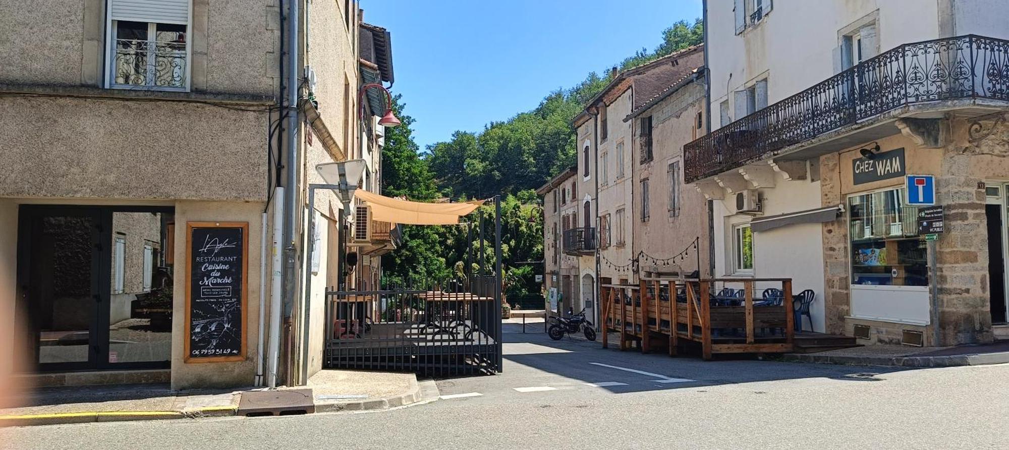 Les Chambres Des Artistes Laguepie Екстер'єр фото